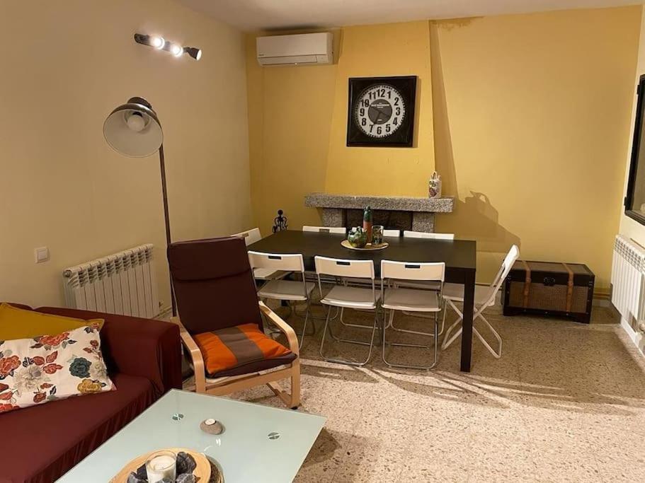 הוילה Villa del Prado Casa De Campo Con Piscina Y Barbacoa מראה חיצוני תמונה